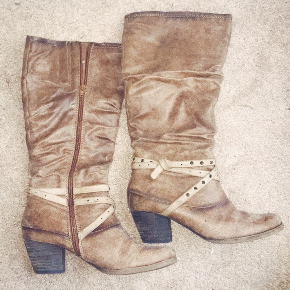 Leather boots